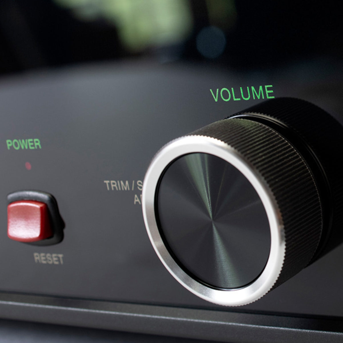 McIntosh CS7500 2-Channel Streaming Preamplifier