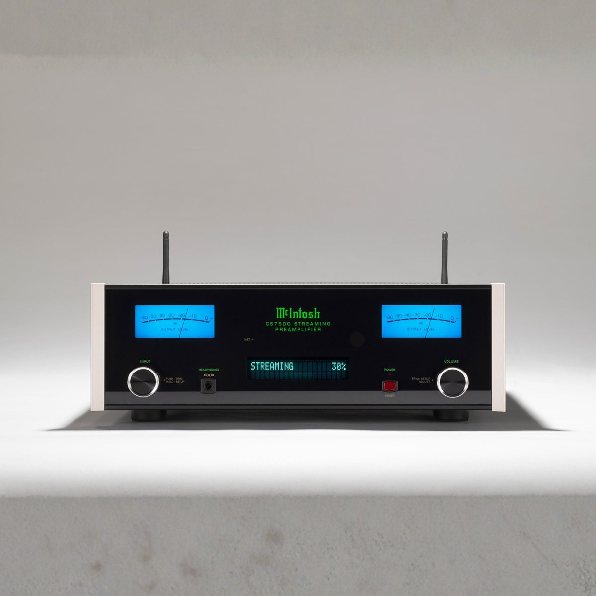 McIntosh CS7500 2-Channel Streaming Preamplifier