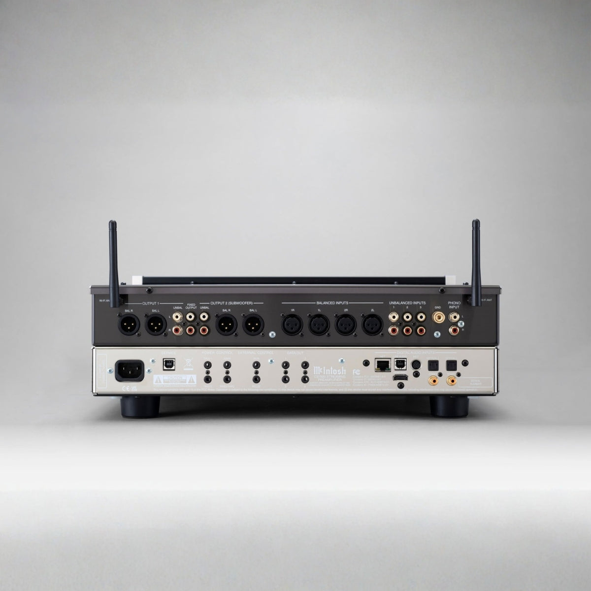 McIntosh CS7500 2-Channel Streaming Preamplifier