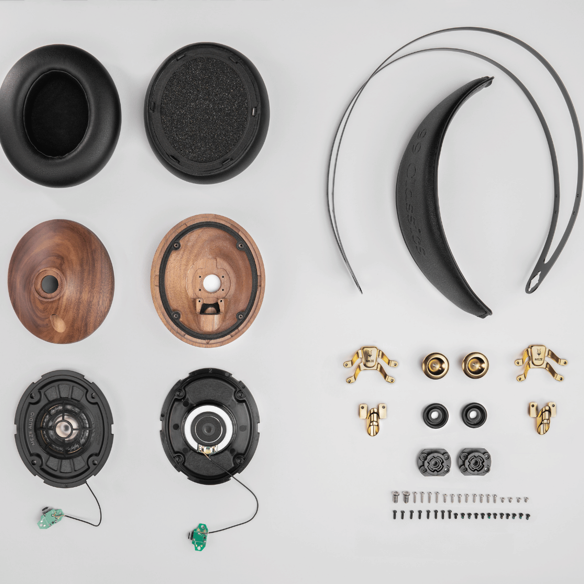 Meze 99 Classics V2 Closed Back Headphones