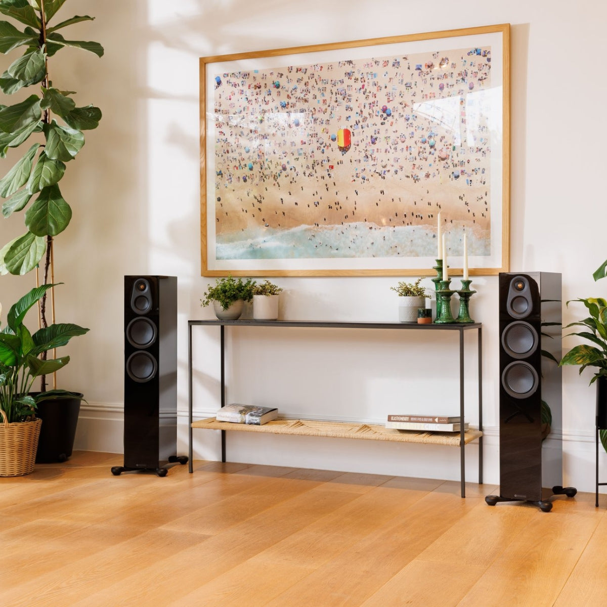 Monitor Audio Silver 300 (8G) Floorstanding Speakers