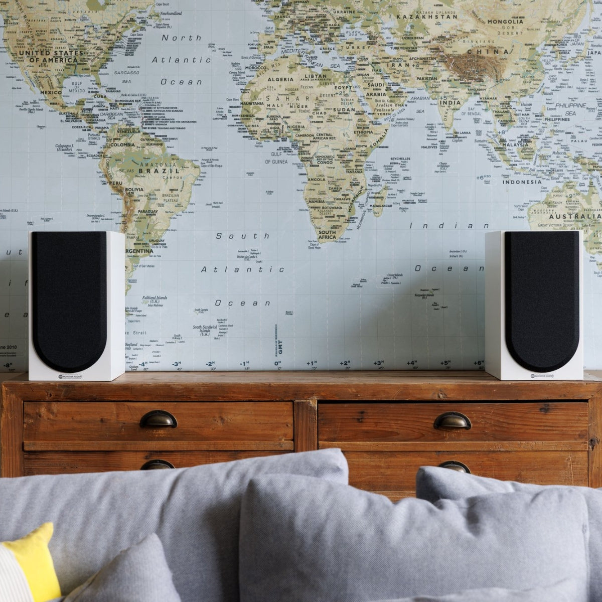 Monitor Audio Silver 50 (8G) Bookshelf Speakers