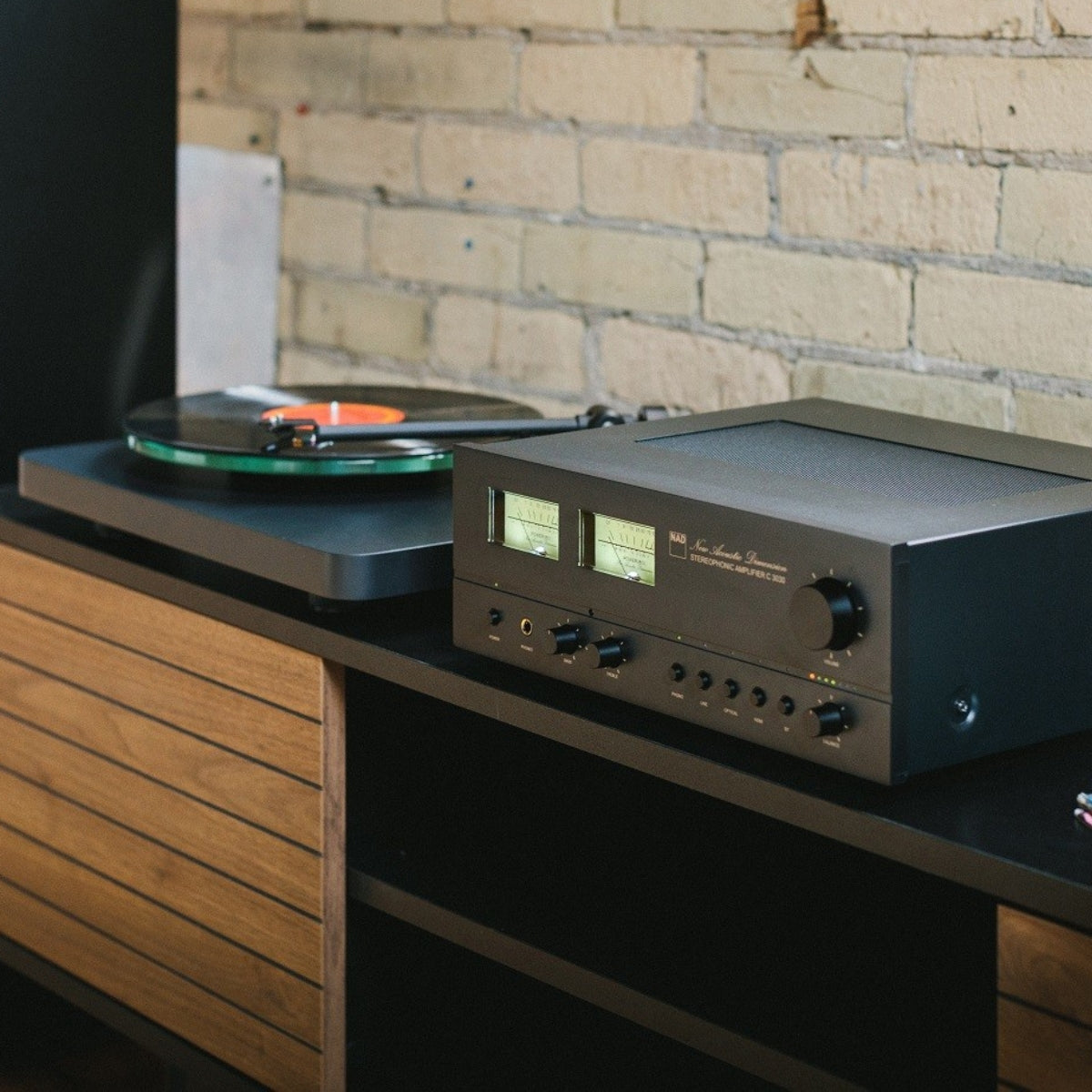 NAD C3030 Stereo Integrated Amplifier