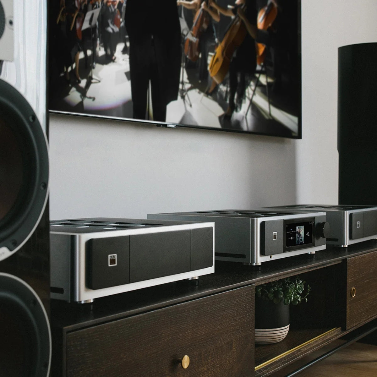 NAD M23 V2 Stereo Power Amplifier | NAD