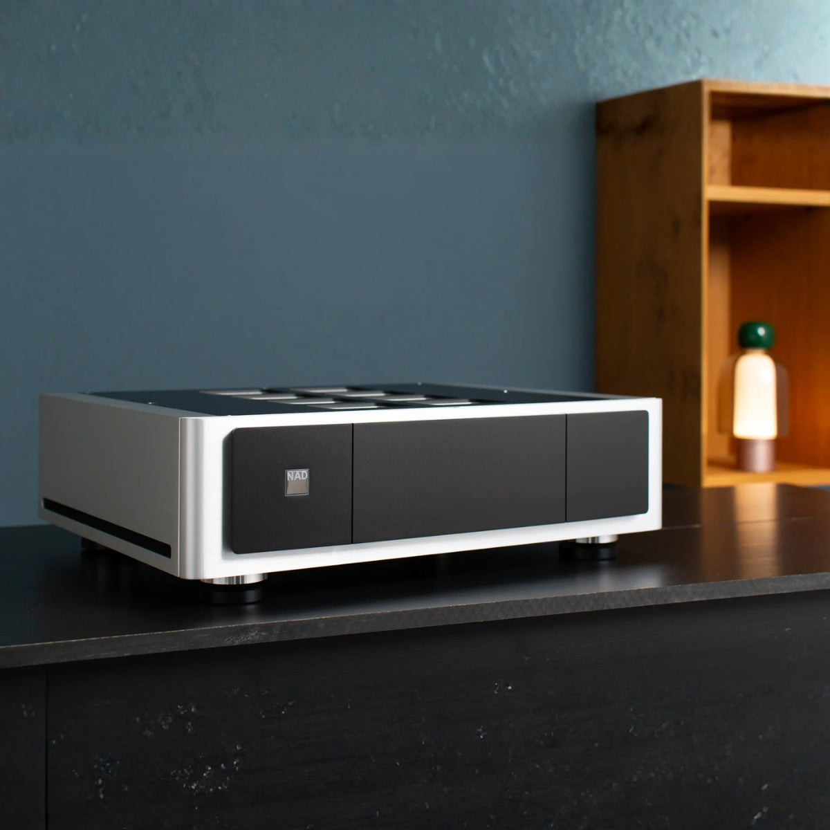 NAD M23 V2 Stereo Power Amplifier