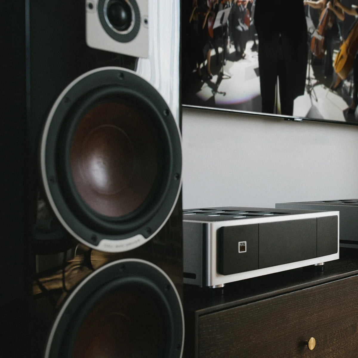 NAD M23 V2 Stereo Power Amplifier