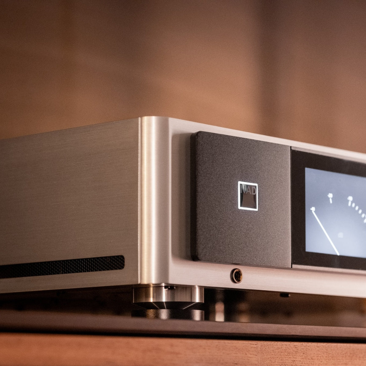 NAD M33 V2 BluOS® Streaming DAC Amplifier
