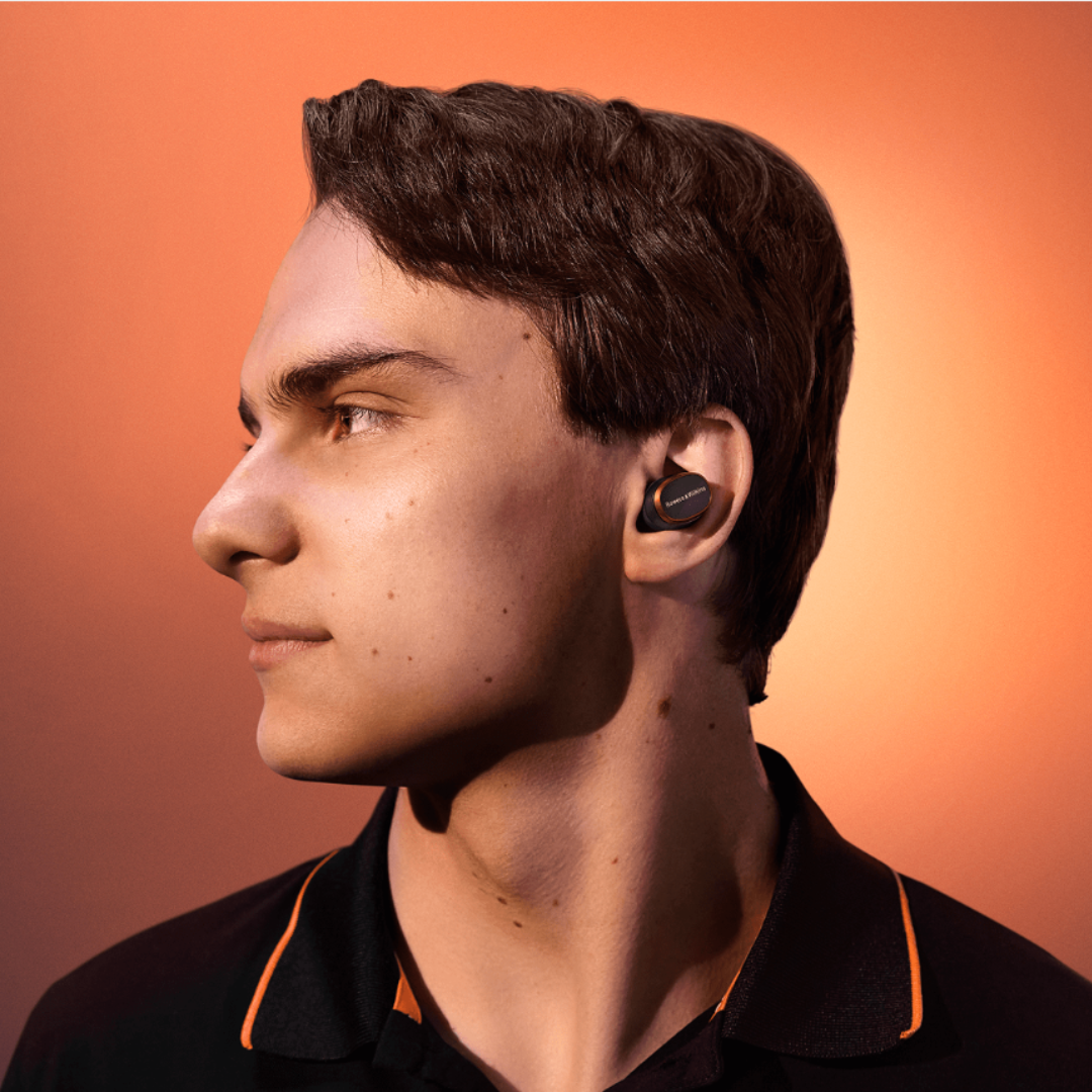 Bowers & Wilkins Pi8 In-Ear Noise-cancelling Headphones | Bowers and Wilkins