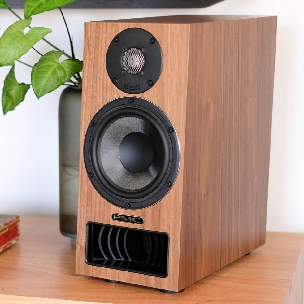 PMC Twenty5 22i Bookshelf Speakers