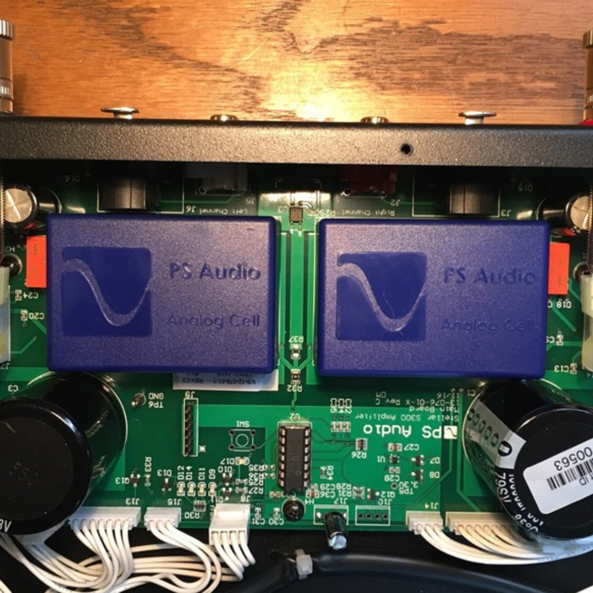 PS Audio Stellar S300 Stereo Power Amplifier