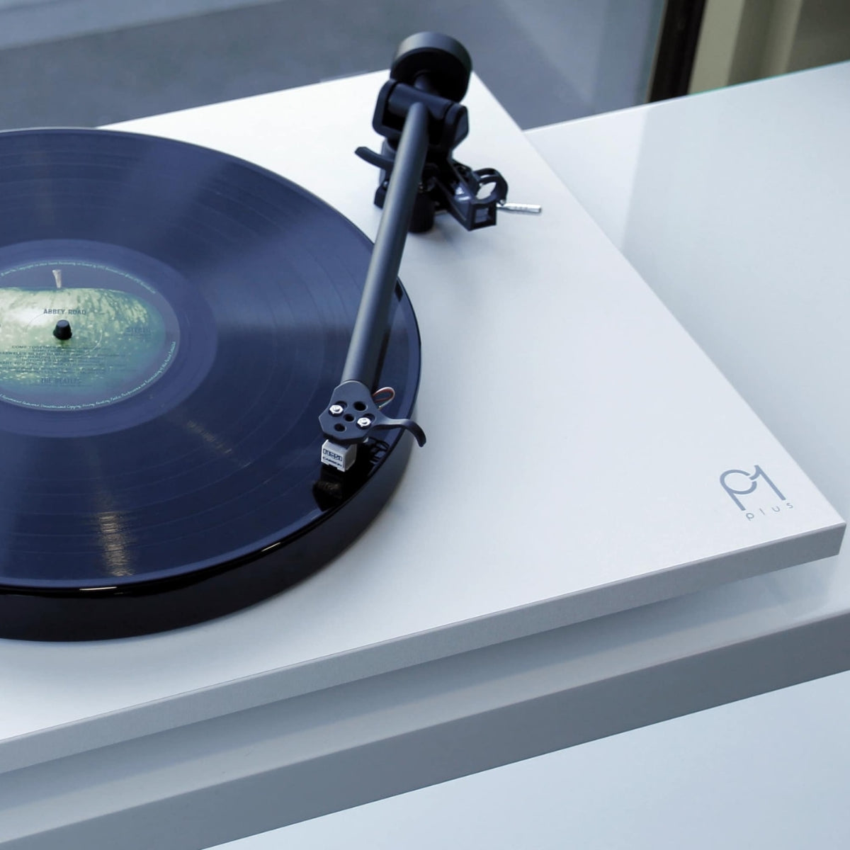 Rega Planar 1 Plus Turntable with built in Phono Stage Matte White #colour_matte white