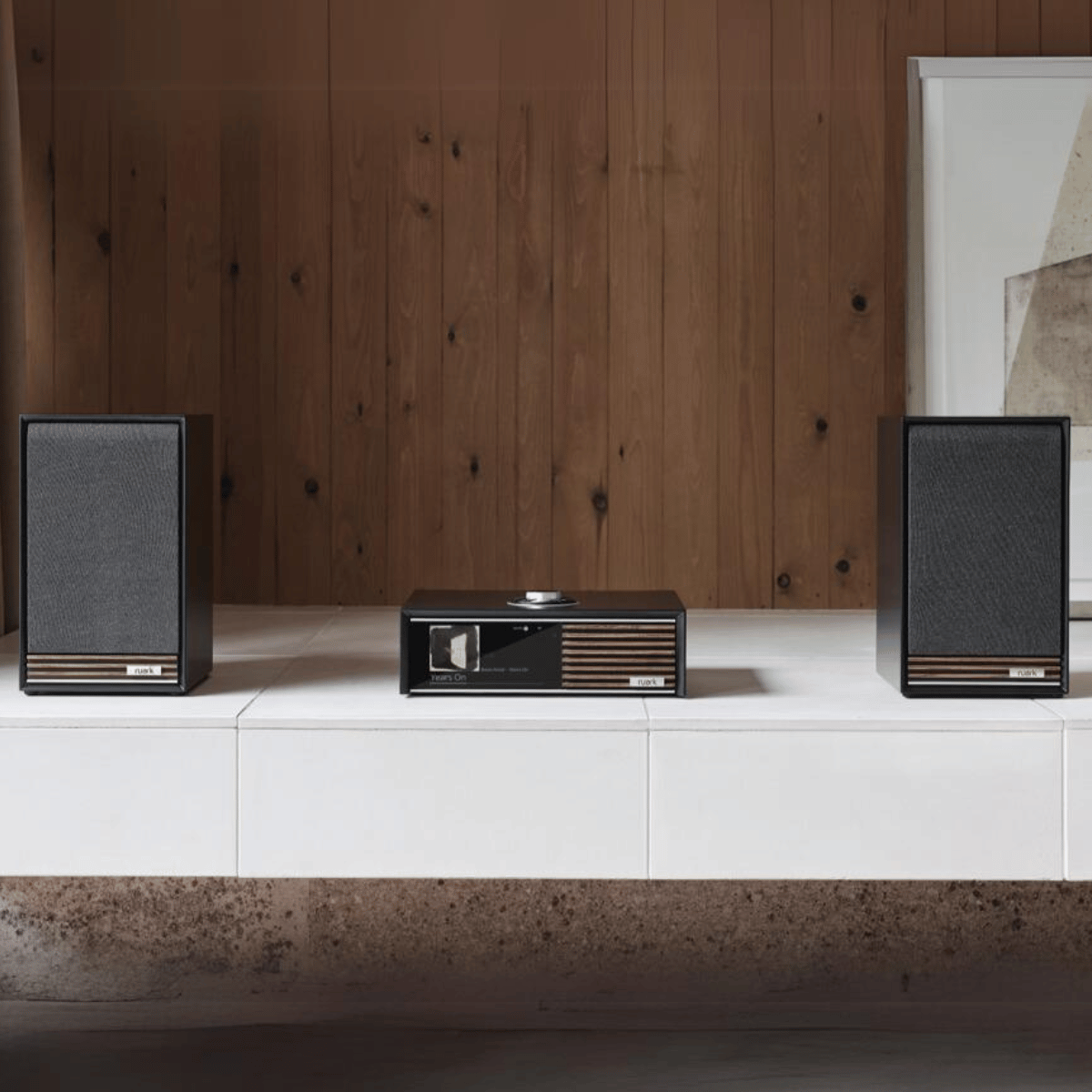 Ruark R610 Hi-Fi Pack #colour_Satin charcoal cabinet and walnut grille