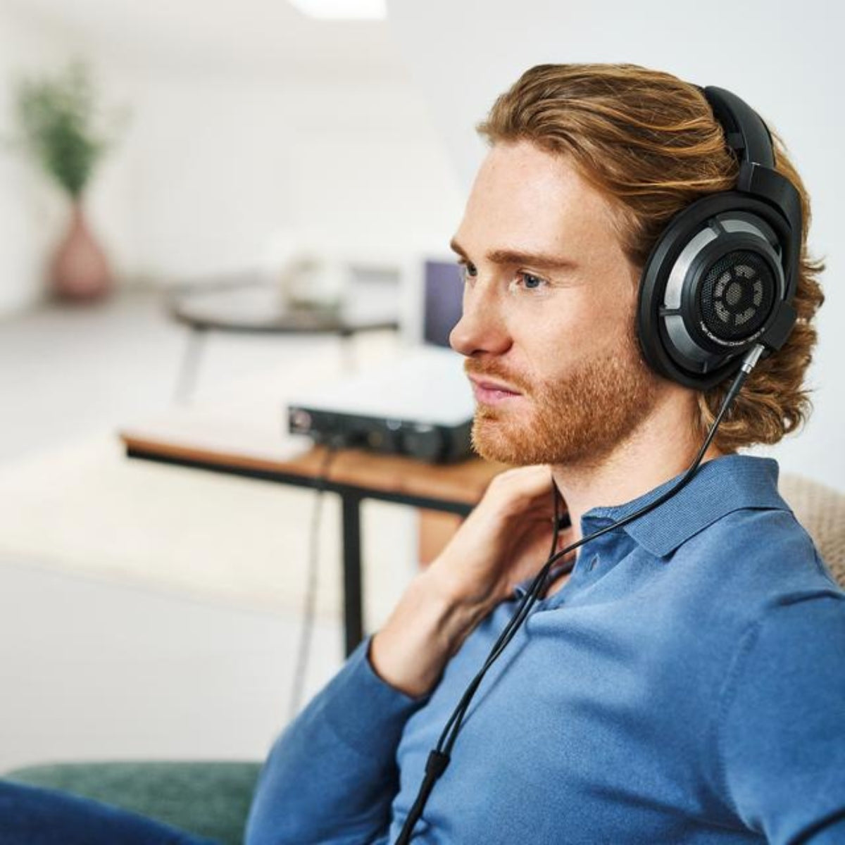 Sennheiser HD 800 S Open Back Over Ear Wired Audiophile Headphones