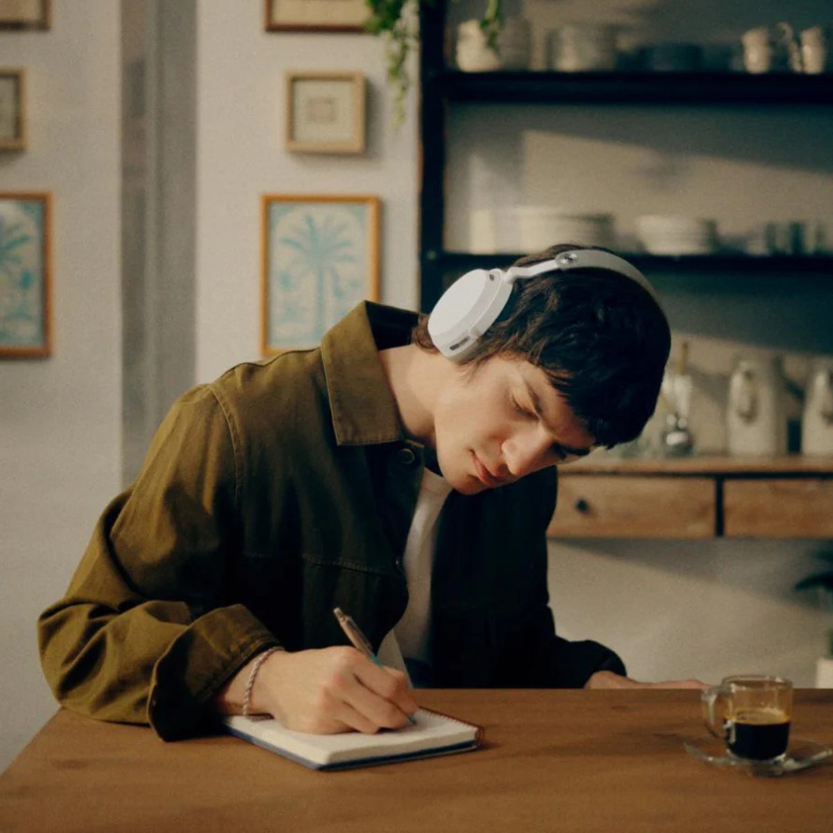 Sennheiser Momentum 5 Wireless Over-ear Headphones