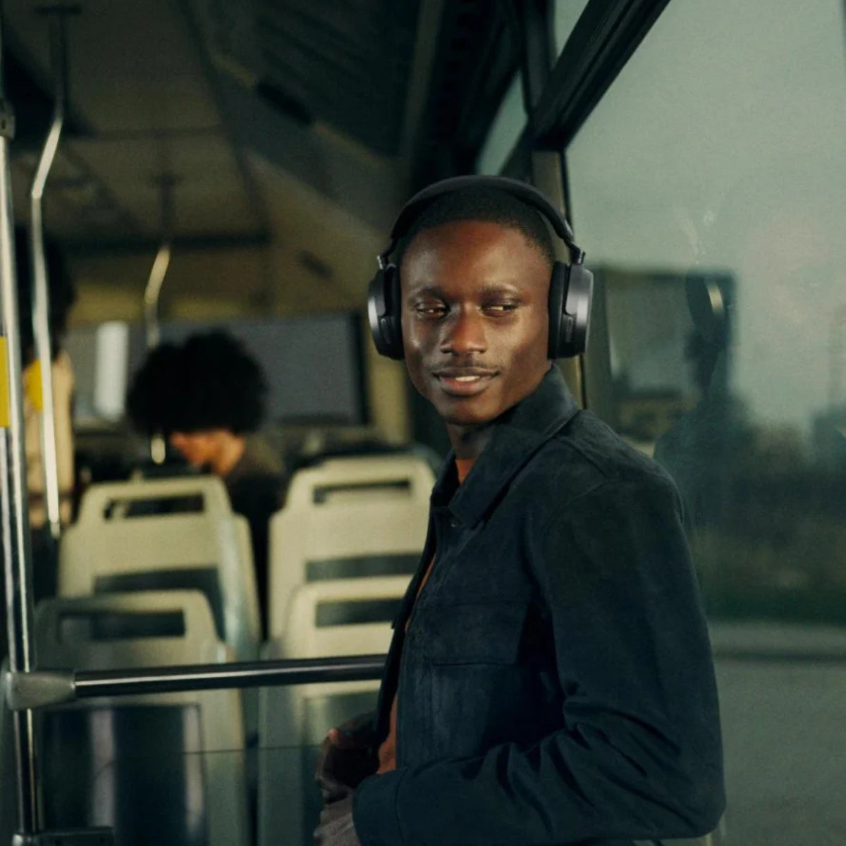 Sennheiser Momentum 5 Wireless Over-ear Headphones