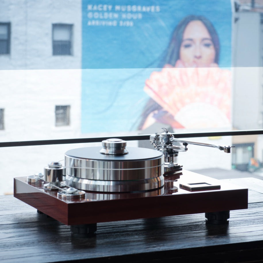 Pro-Ject Signature 12 Turntable