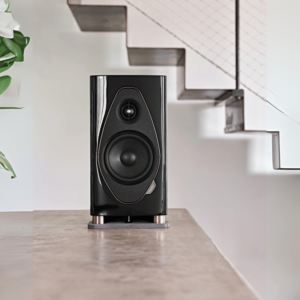 Sonus Faber Sonetto I G2 Bookshelf Speakers #colour_piano black
