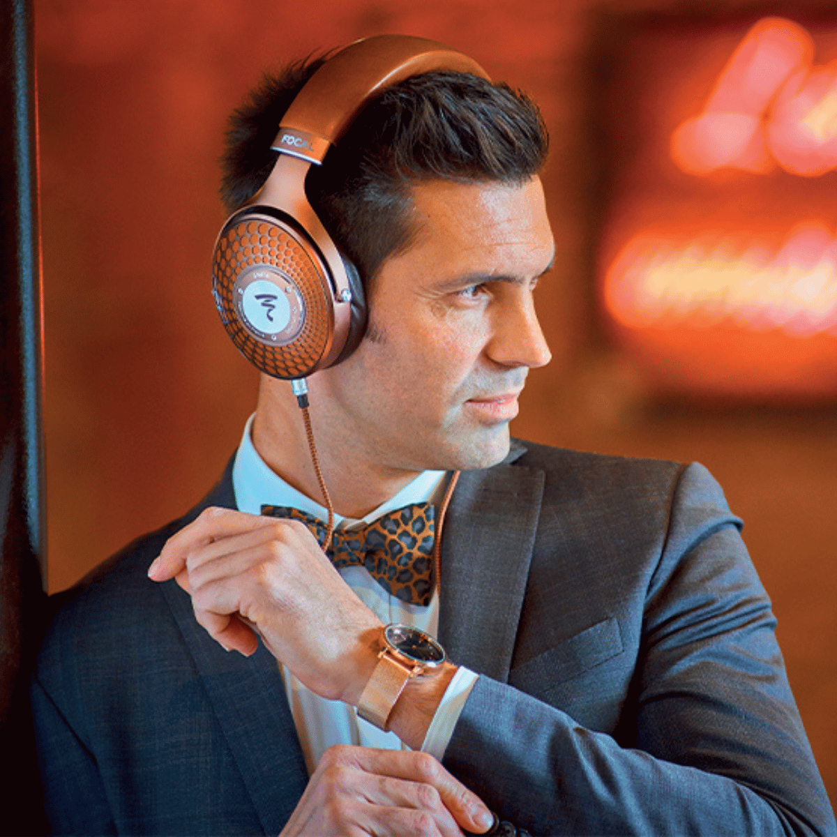 Stellia Reference closed-back hi-fi headphones