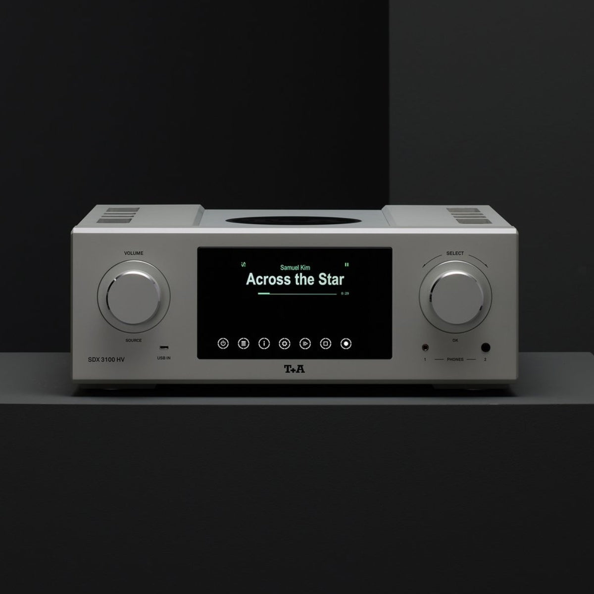 T+A SDX 3100 HV Reference Streaming DAC / Preamplifier