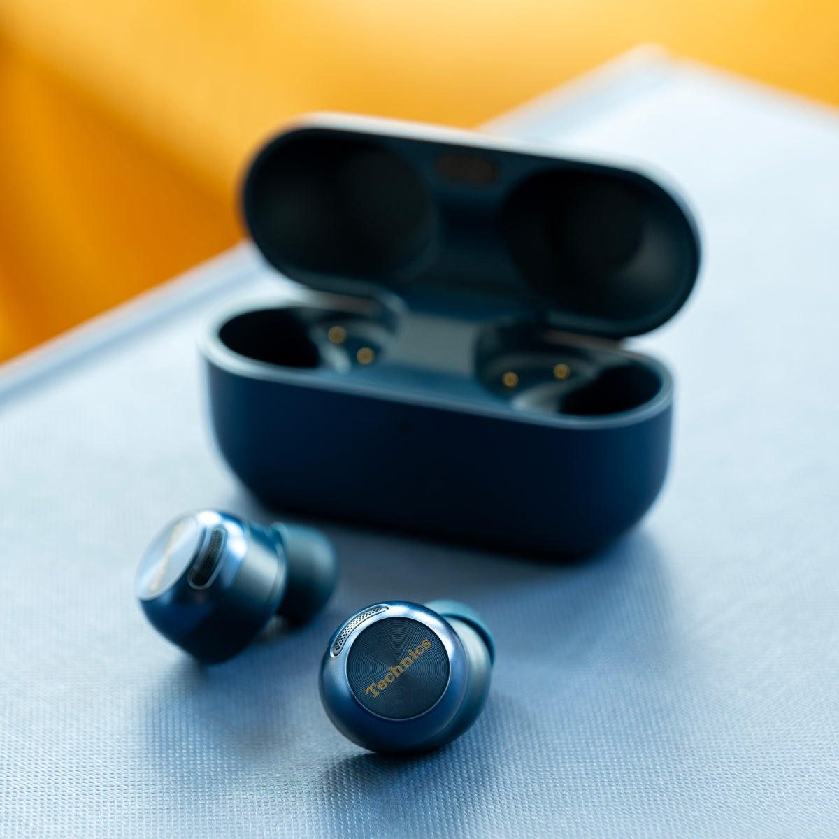 Technics EAH-AZ100 True Wireless Earbuds with Magnetic Fluid Driver Midnight Blue #colour_Midnight Blue