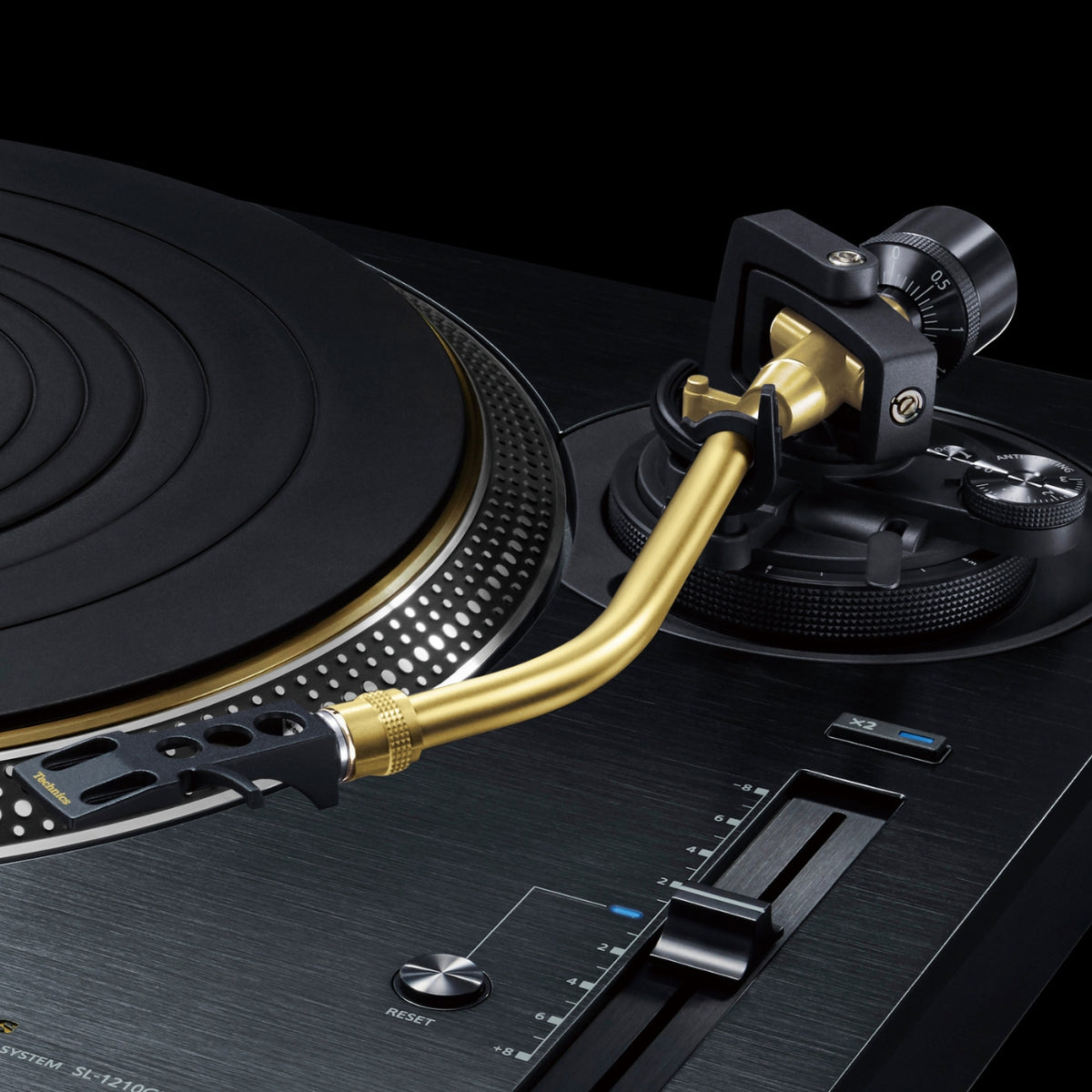 Technics SL-1200GME Grand Class Master Edition Direct Drive Turntable | Technics