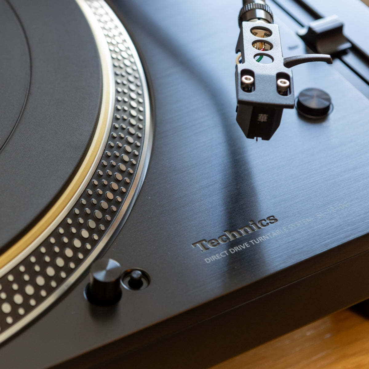 Technics SL-1210G Grand Class Direct Drive Turntable