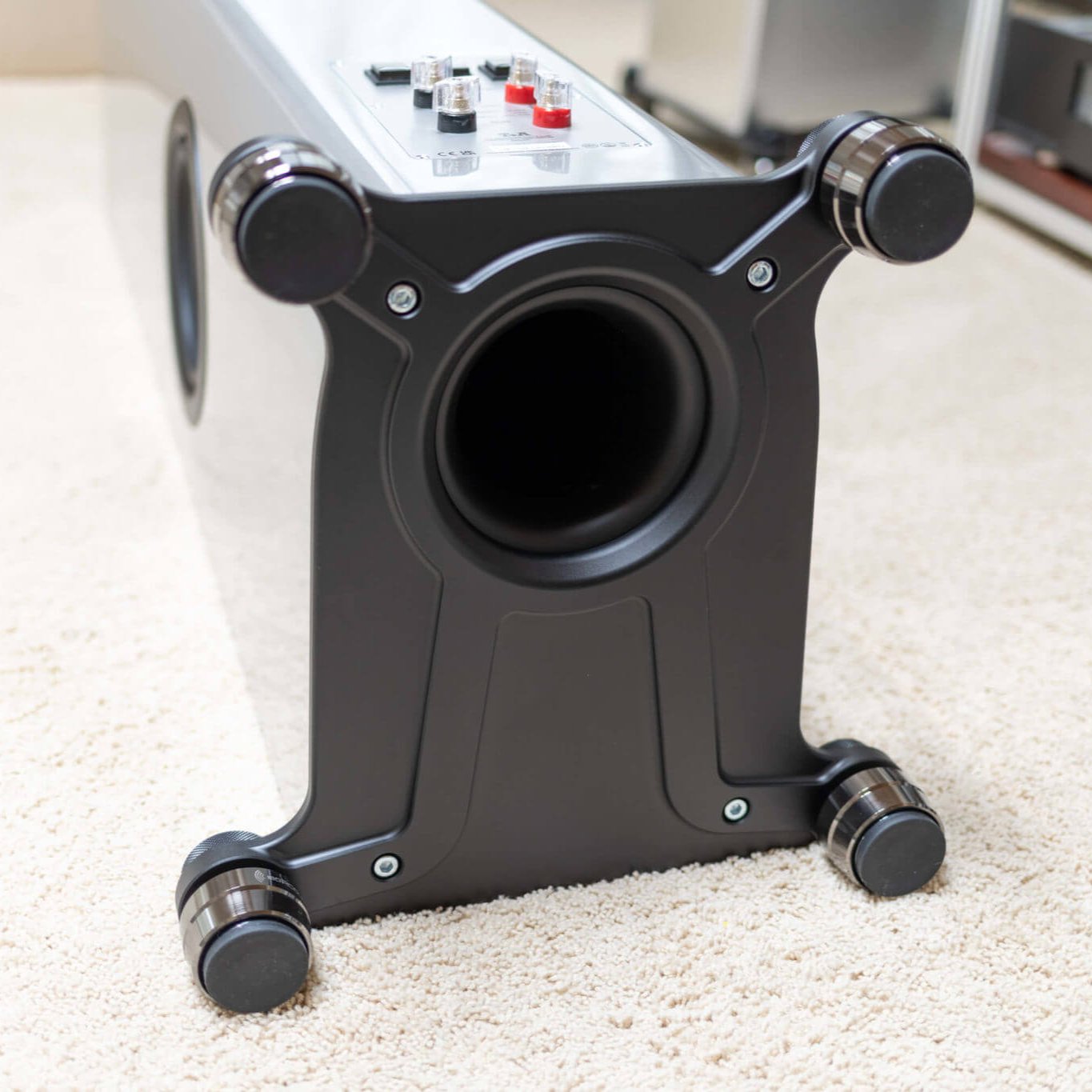 T+A Hi-Fi Solitaire S 530 Floorstanding Loudspeakers 