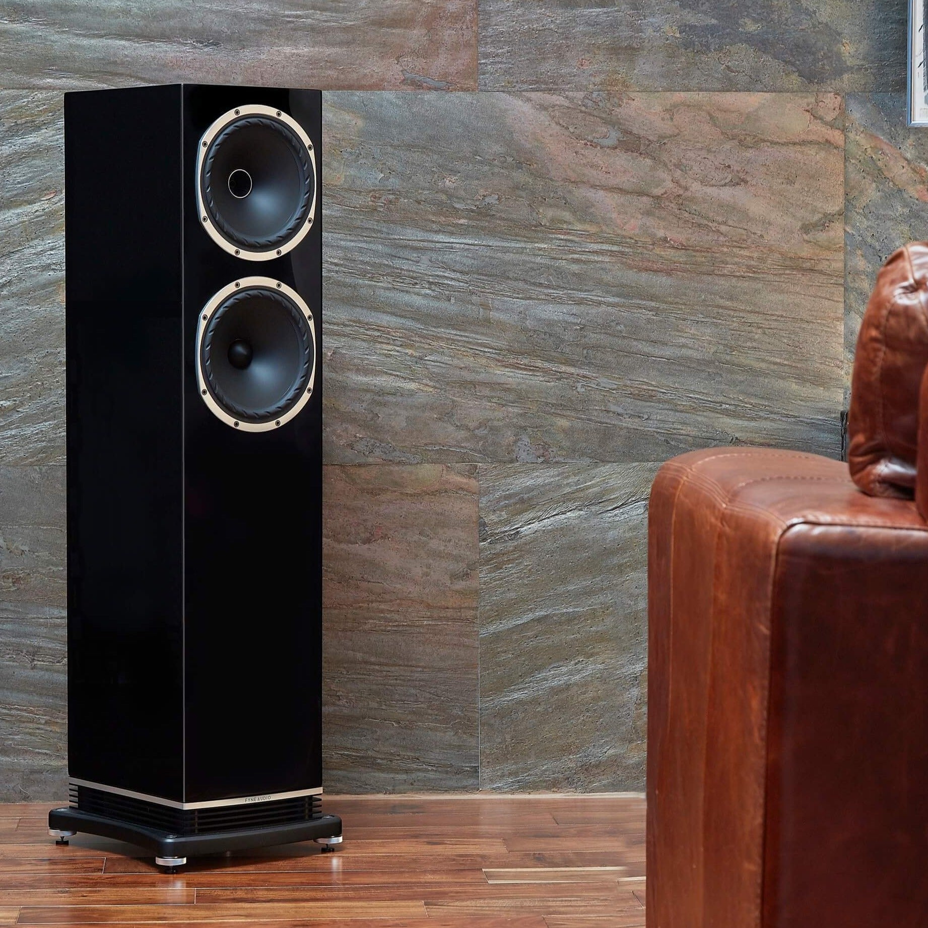 Fyne Audio - F502 - Floorstanding Speakers